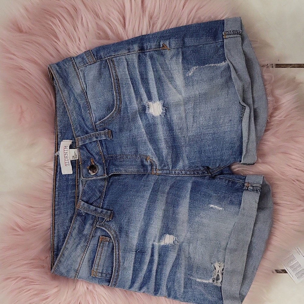 PRE-LOVED 2.1 DENIM DISTRESSED DENIM SHORTS-24